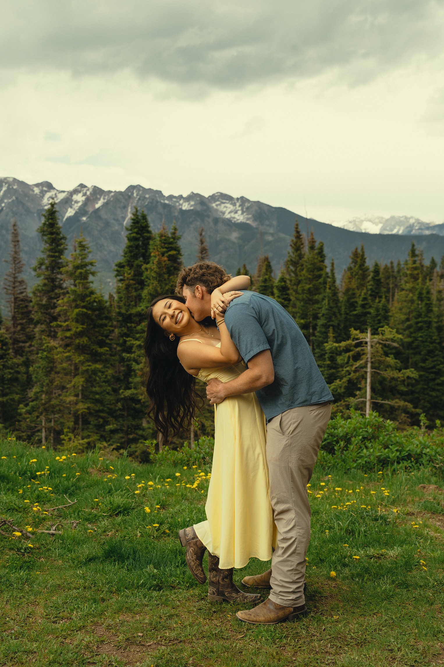 beautiful couple take romantic photos outside Durango colorado