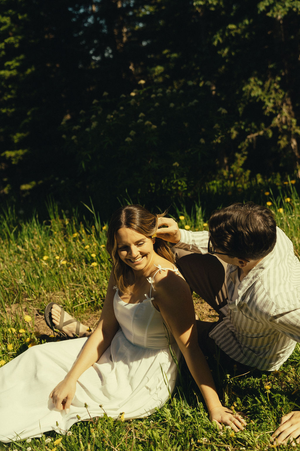 beautiful couple take a moment to share some love during their Durango engagement photos