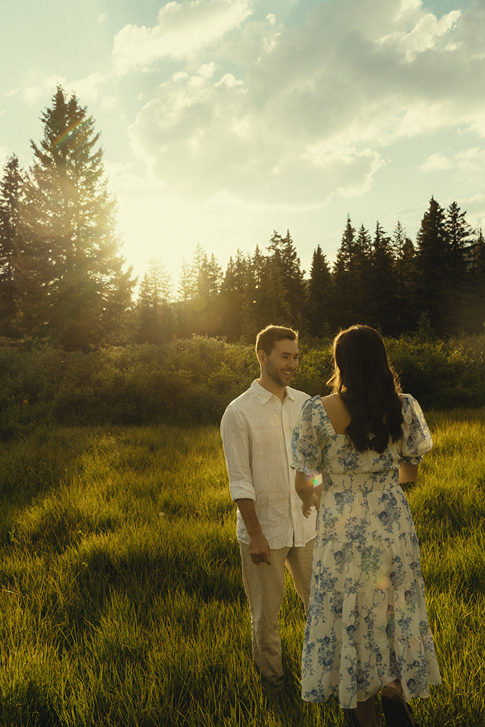 couple share romantic moments together during their Molas engagement session 
