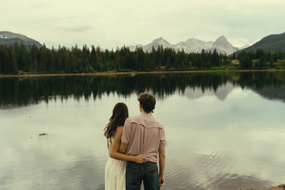beautiful couple pose together during their stunning engagement shoot in Silverton, Colorado  
