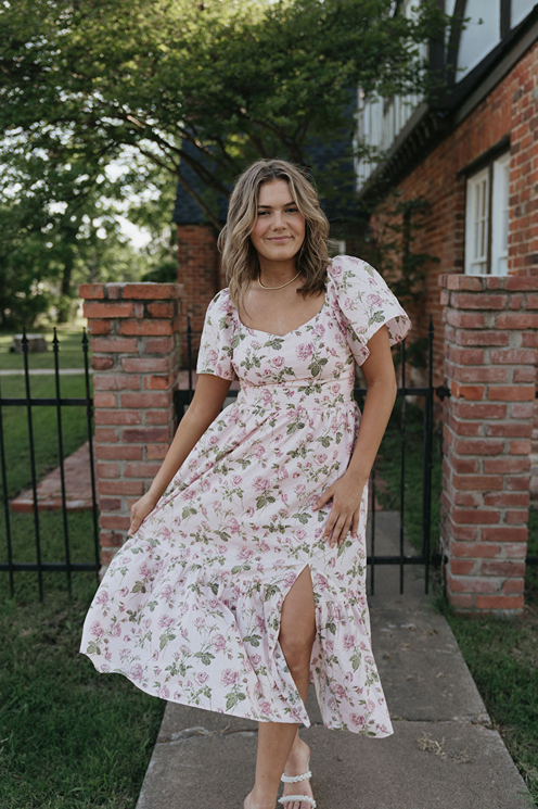 candid style walking candid photos captured by Sasha Takes Pictures a Texas senior photographer 